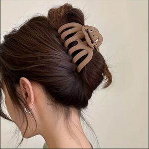 Hair Claw Clips in Coffee