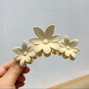 Minimalist Flower Claws Large Hair Clips